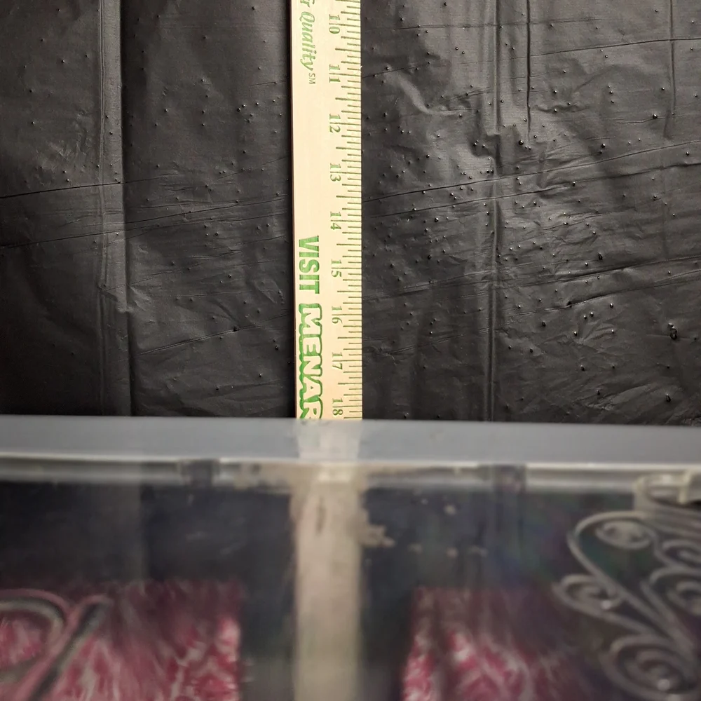 Our Generation RV with Many Colorful Accessories - Picture 10 of 12